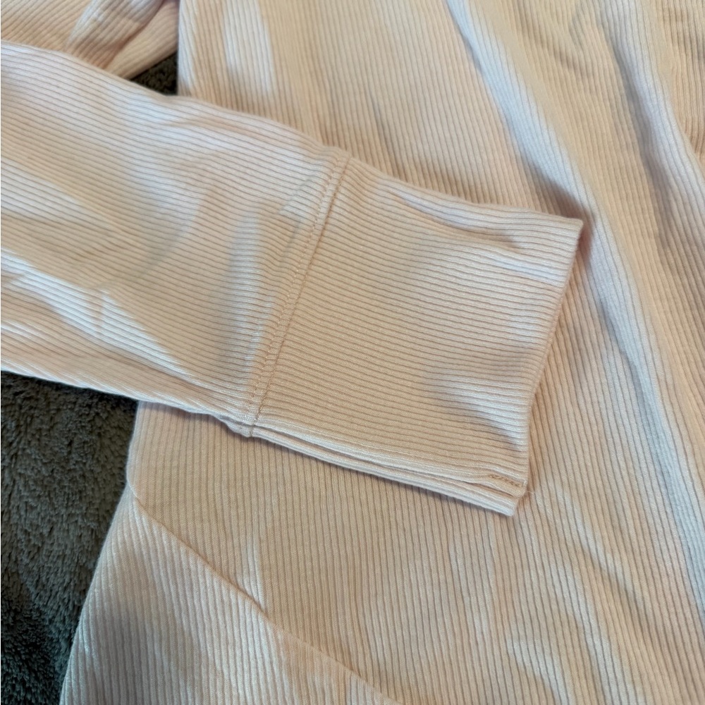 Abercrombie Kids Ribbed Light Pink Long Sleeve Knotted Top NWT 13/14 - Picture 3 of 5